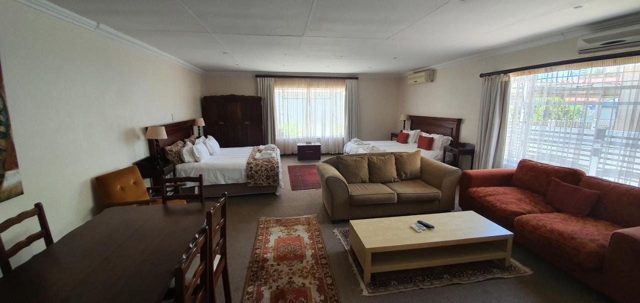 Acacia Westdene B&B Bloemfontein Exterior photo