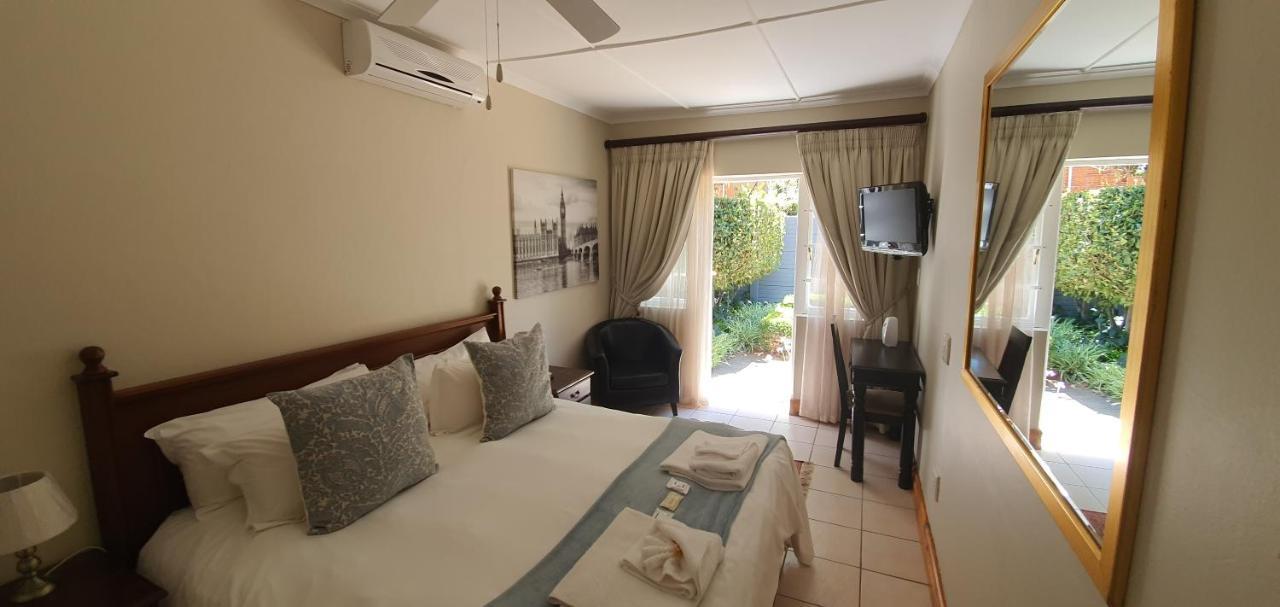 Acacia Westdene B&B Bloemfontein Exterior photo